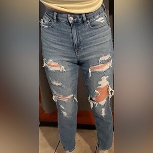 American Eagle Women’s Size 0 Regular Curvy Mom Jeans Stretch Medium Wash Denim